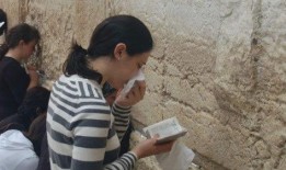 娱乐吃瓜君七七原视频