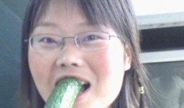 女生说要吃瓜是什么意思,女生间的趣味互动